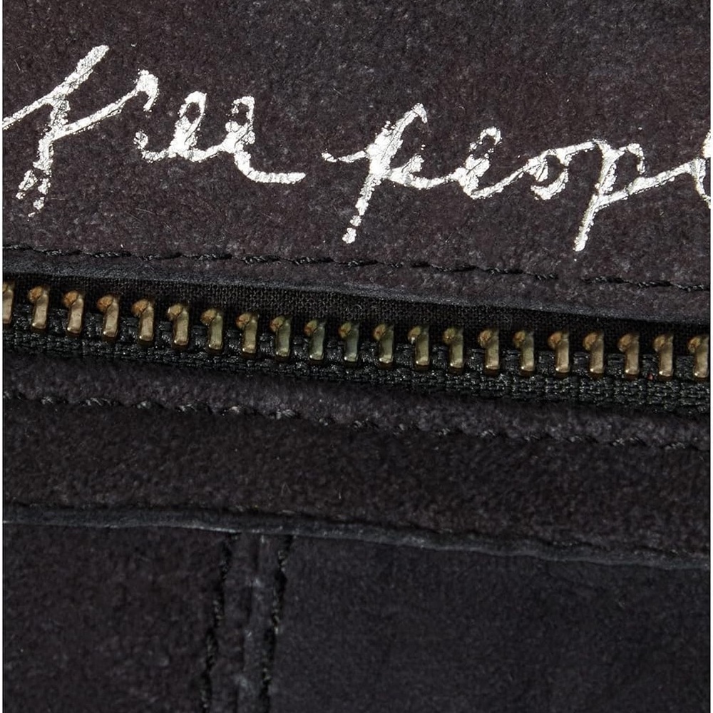 🆕FREE PEOPLE Suede Hobo Bag - Picture 8 of 9